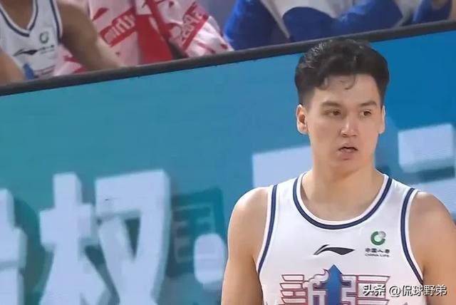 今晨CBA季后赛焦点战，山东男篮造点机会，话题不断，训练强度明显提升的简单介绍-九游网页版